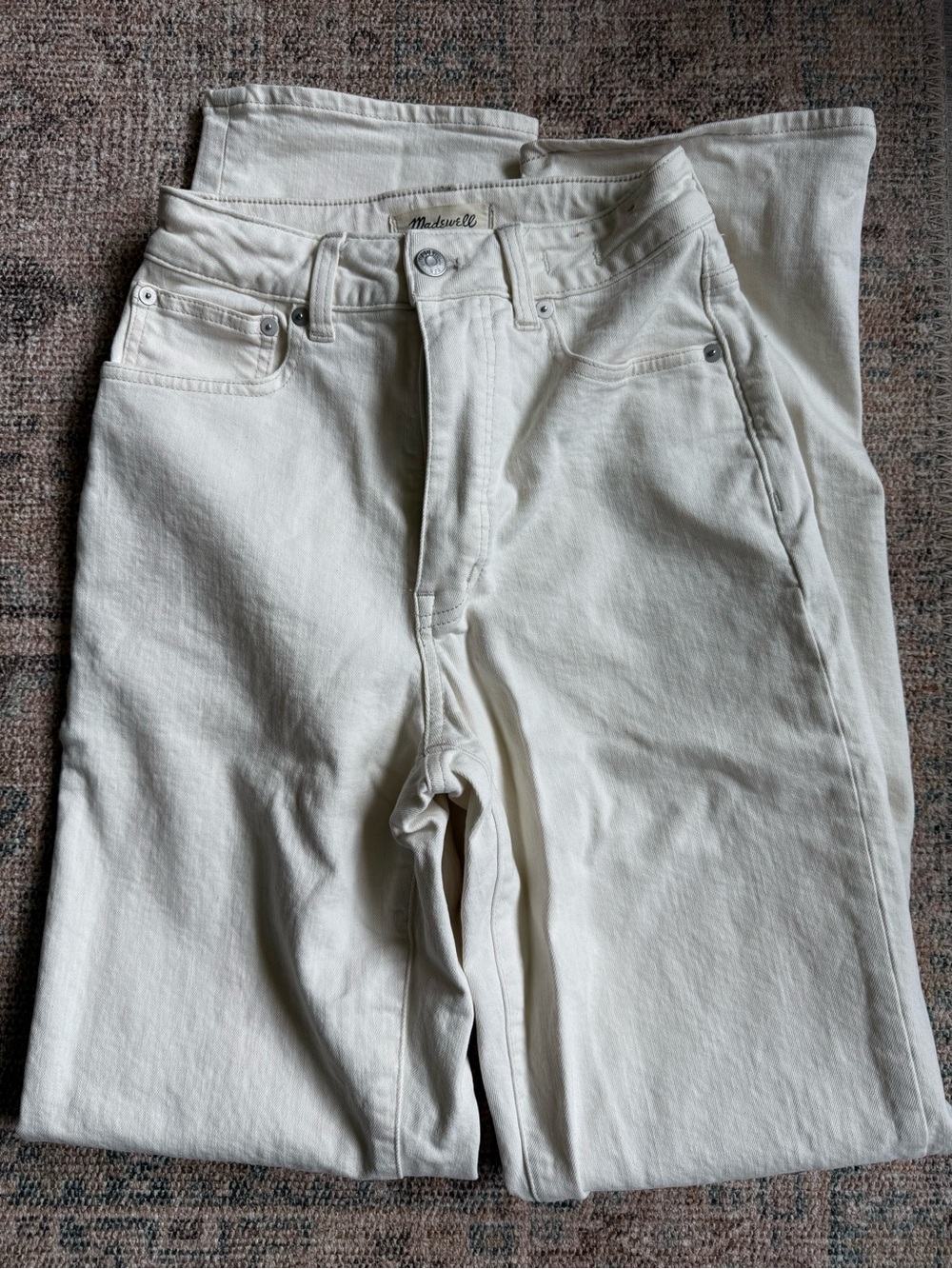 Madewell Cream Curvy '90s Straight Jeans